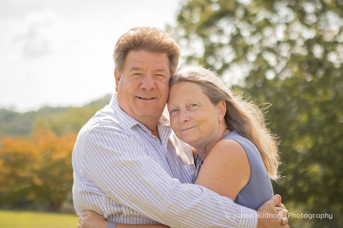 Outdoor Extended Family Portrait | Asheville Photographer