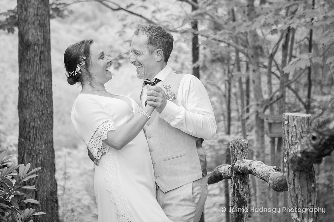 Micro Wedding at a Cabin in Hot Springs NC | Asheville Elopement Photographer