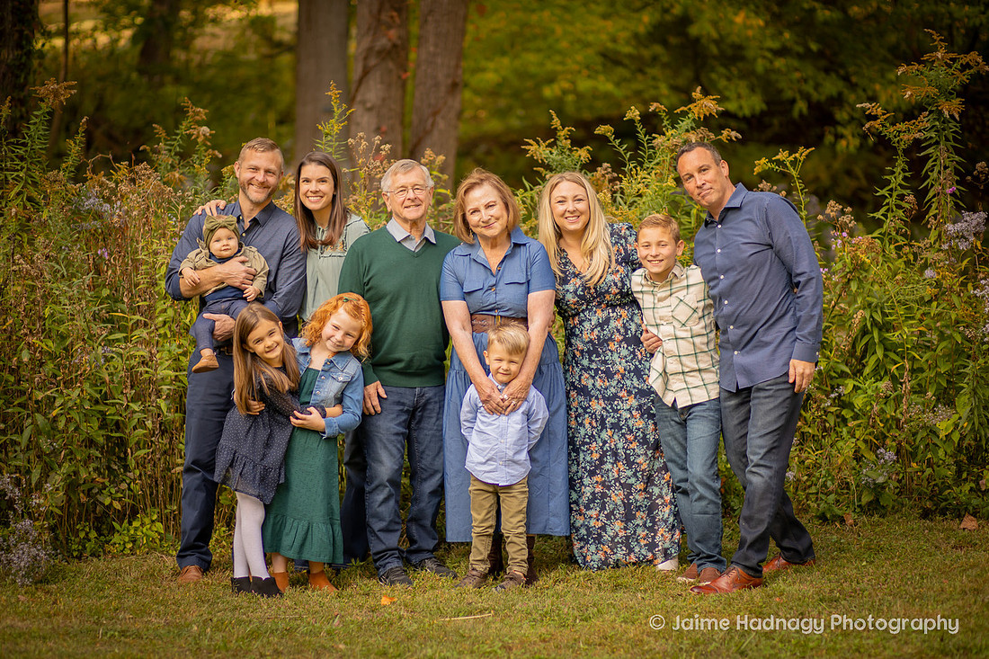 Extended Family Photos at Botanical Gardens in Asheville