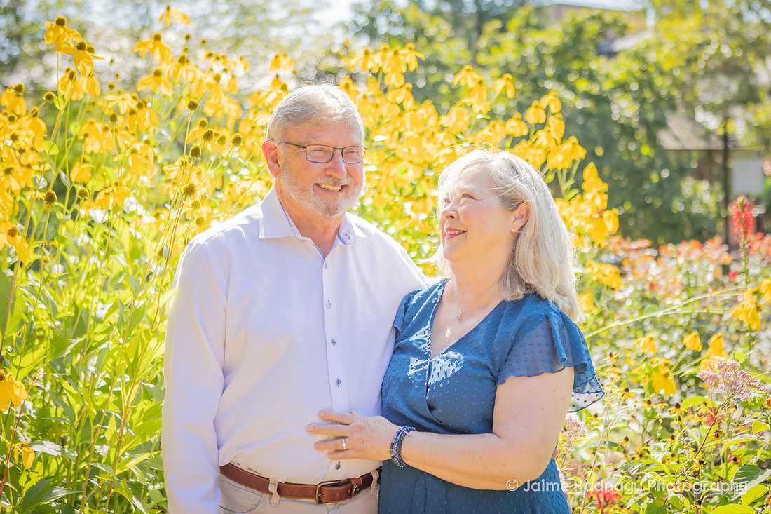 Couples Photos Outside the Village Hotel at BIltmore | Asheville Photographer