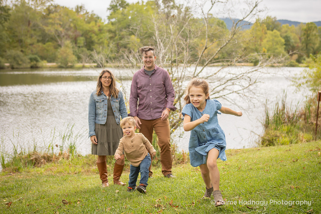 Extended Family Photos in the Park | Asheville Professional Photographer