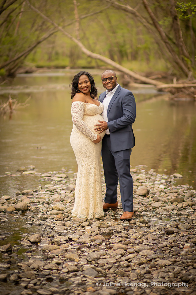 Maternity Photoshoot | Asheville Portrait Photographer 