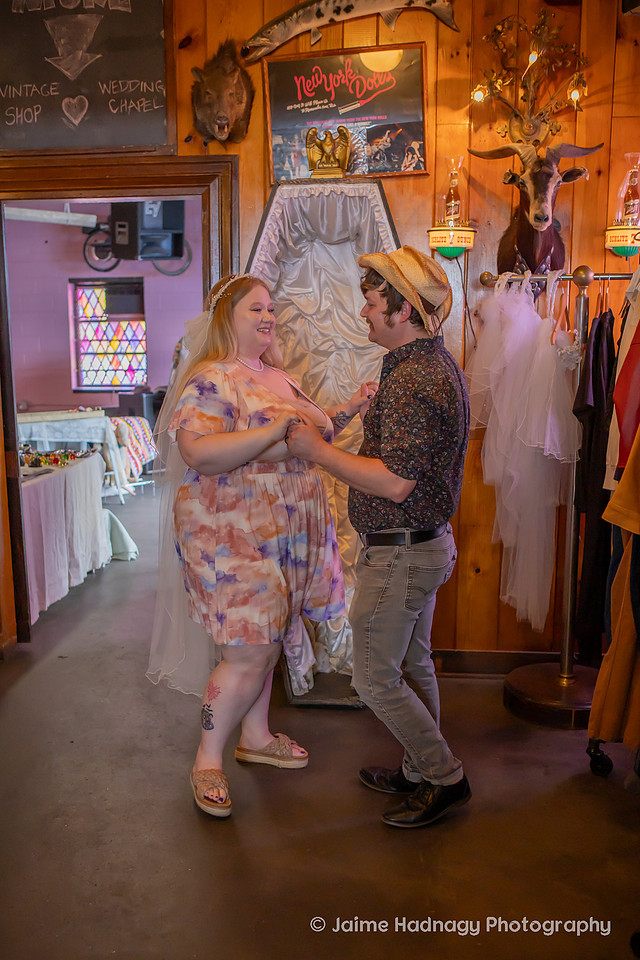 Wedding Photos at Fleetwoods Rock n Roll Chapel | Asheville elopement Photographer