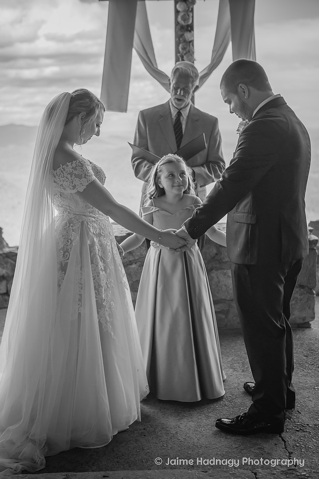 Small Mountain Wedding at Pretty Place Fred Symmes Chapel | North Carolina Elopement Photographer