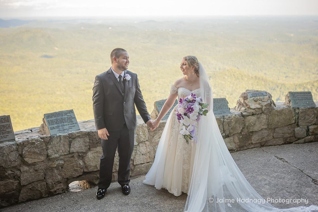 Amazing Venue for a Wedding | Pretty Place in Cleveland, SC | Asheville Elopement Photographer