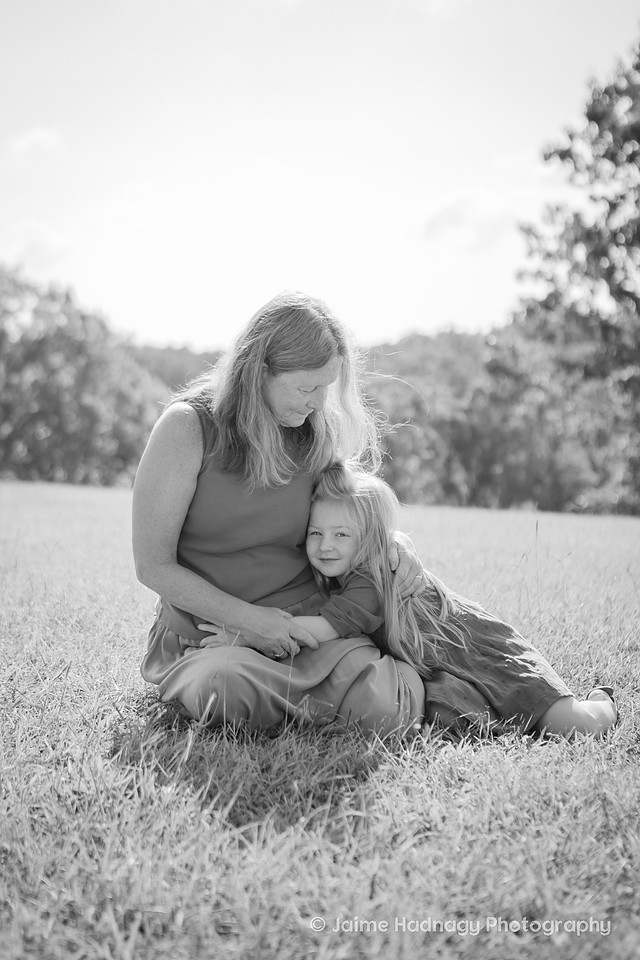 Outdoor Extended Family Portrait | Asheville Photographer