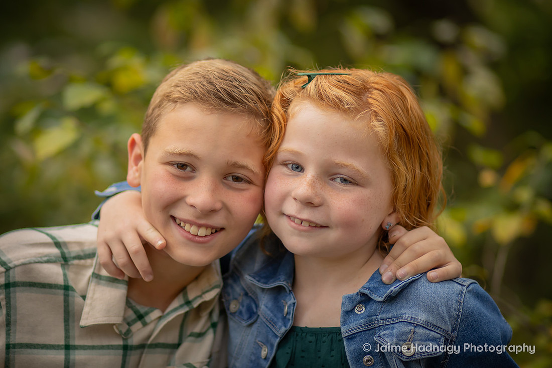 Extended Family Photos at Botanical Gardens in Asheville