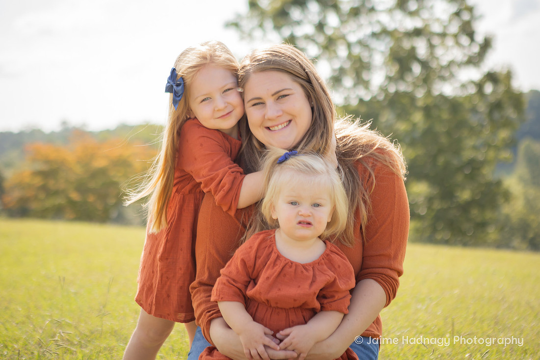 Outdoor Extended Family Portrait | Asheville Photographer