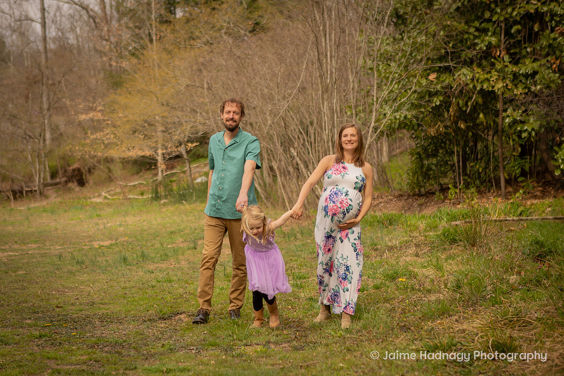  Maternity Family Photos at Botanical Gardens Asheville | Photographer