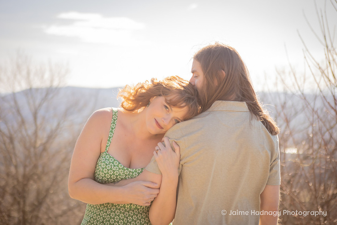 Engagement Photos at Jump Off Rock | Hendersonville Photographer