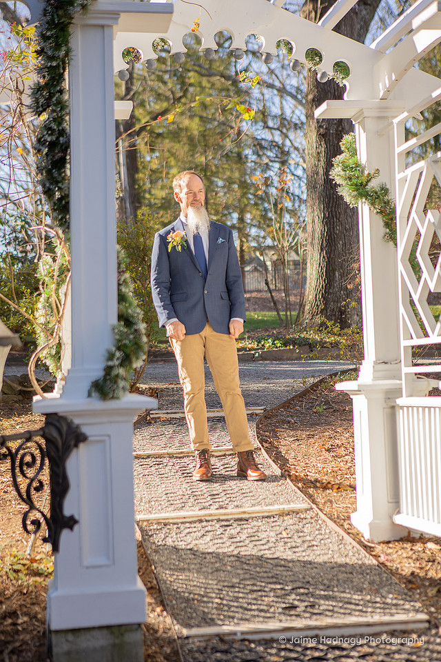 First look wedding day photos at The Wright Inn and Carriage House | Asheville Photographer