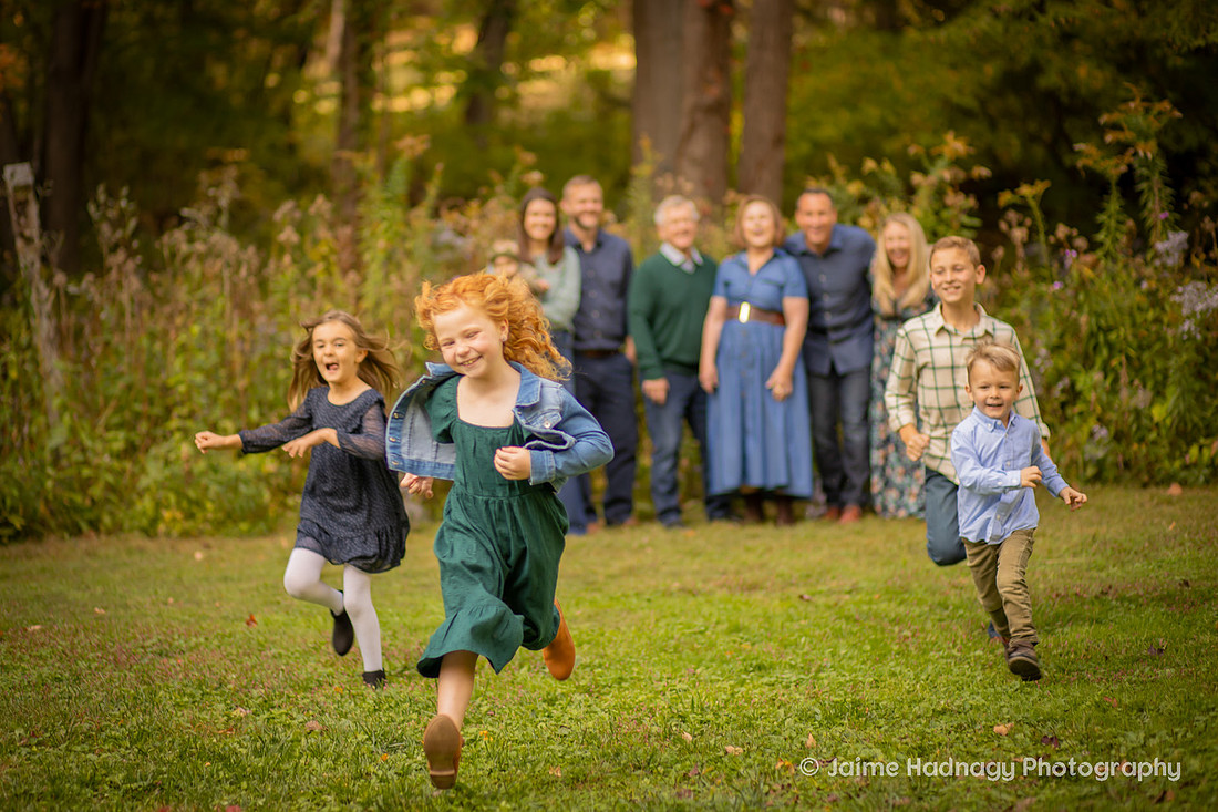 Extended Family Photos at Botanical Gardens in Asheville