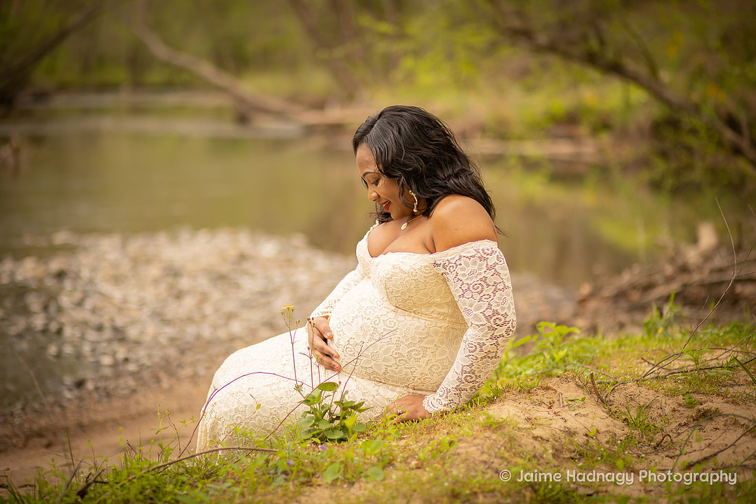 Asheville Maternity Photographer | Pregnancy Photoshoot