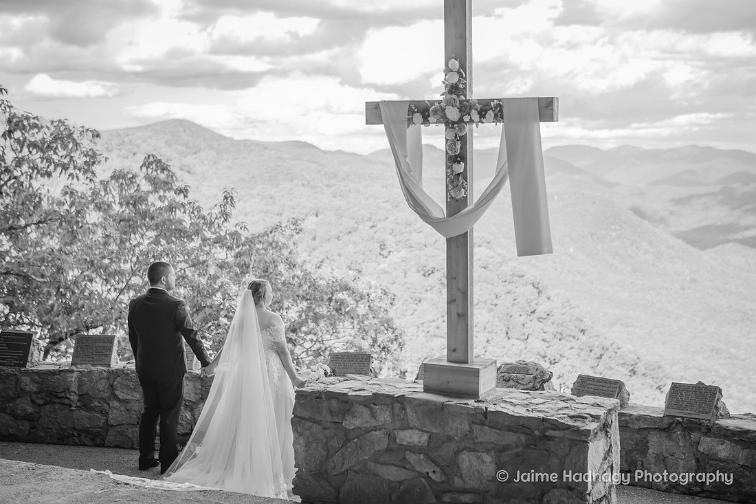 Wedding Portrait Session at Pretty Place | Mountain Elopement Photographer
