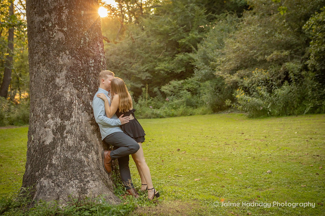Asheville Engagement Photogrpaher | Botanical Gardens Couples Photos