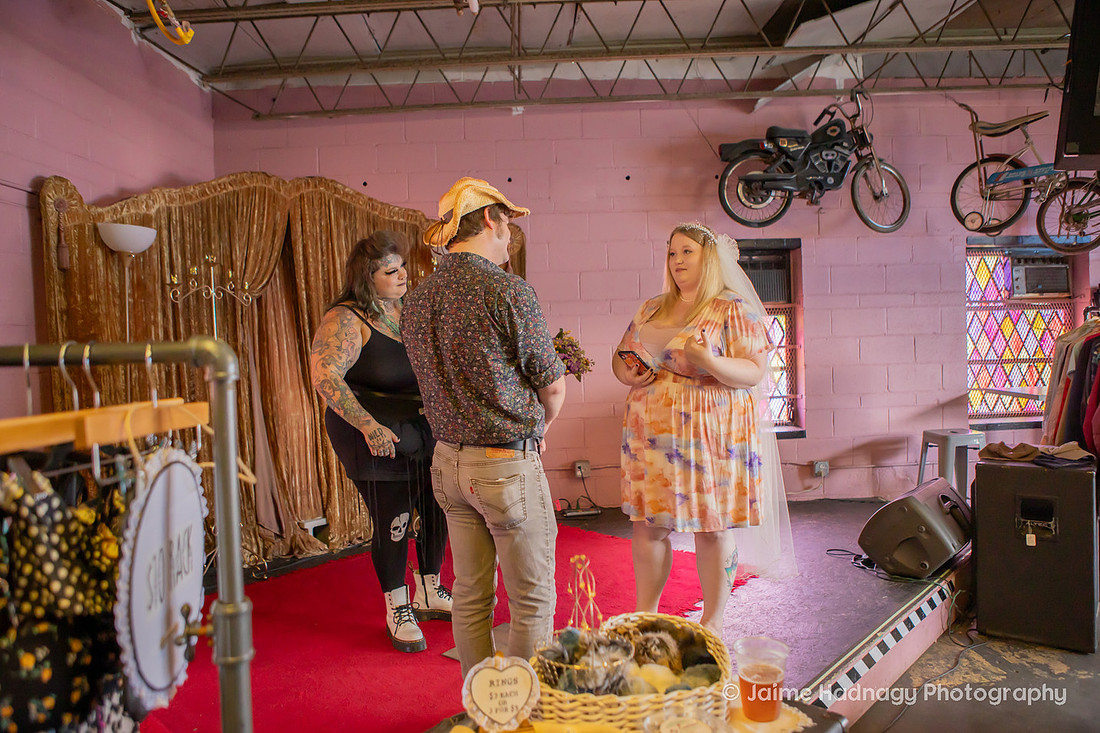 Artistic Wedding At Fleetwoods Rock N ROll Chapel | Asheville Elopement Photographer
